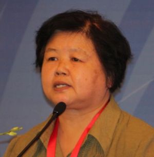 清華大學電機系黨委副書記